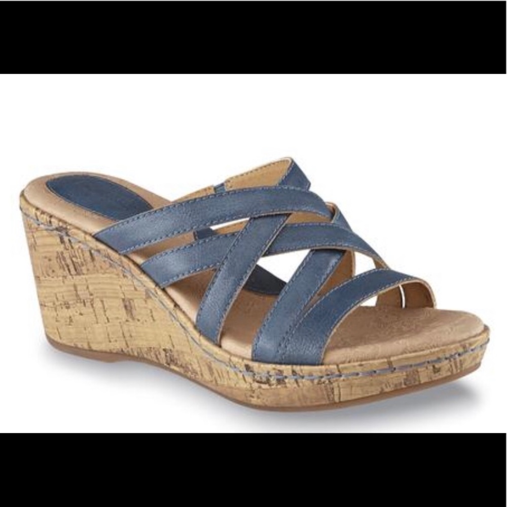 NWT Laura Scott Wedge Shoe Size 7.5M